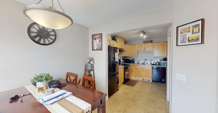 87 Saddlebrook Point Ne, Calgary, AB, T3J 0G3 - 3
