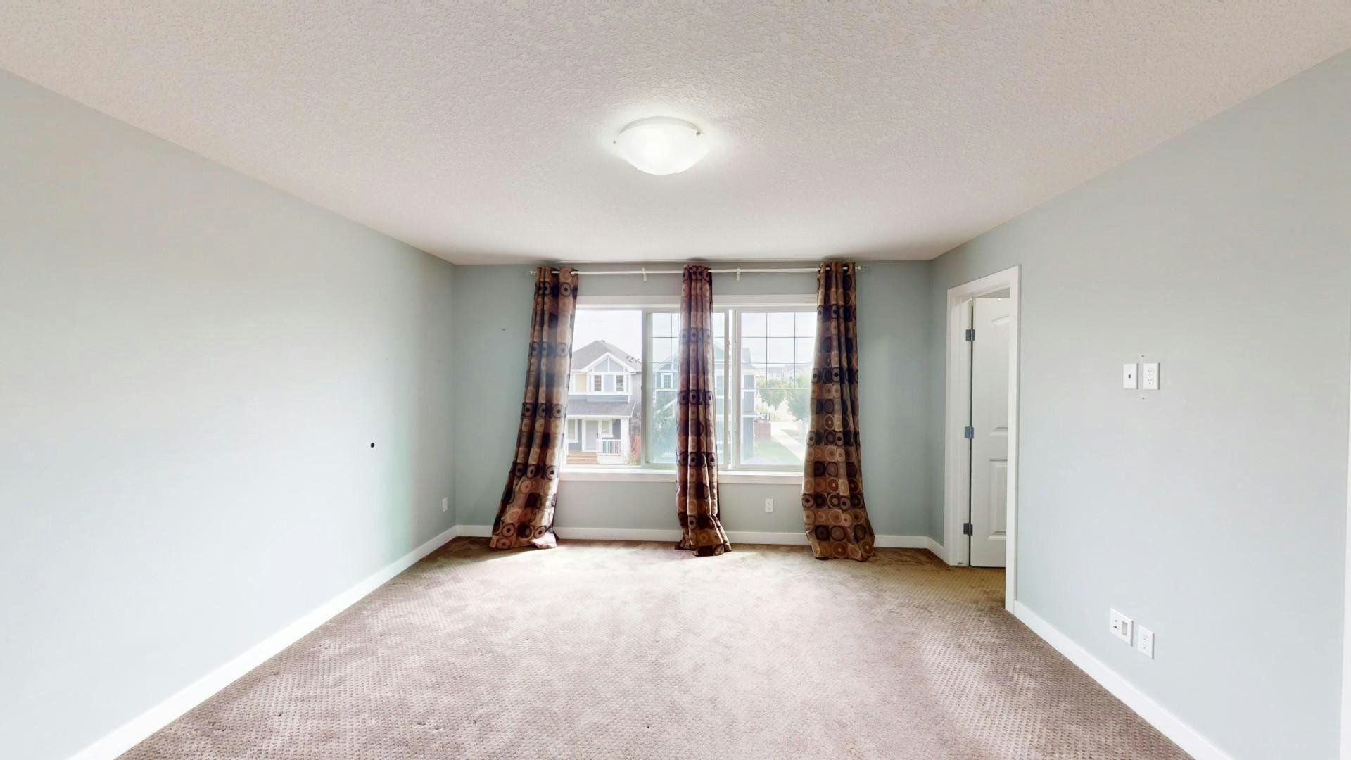 5 Red Embers Row NE, Calgary, AB, T3N 0R4 - 17