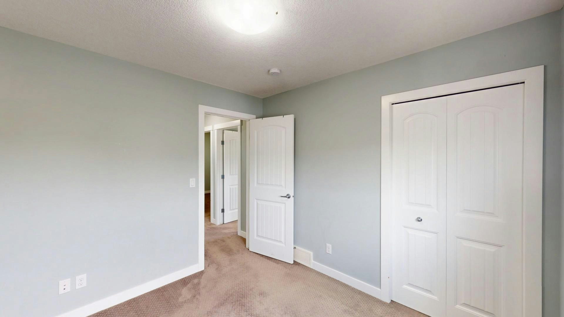 5 Red Embers Row NE, Calgary, AB, T3N 0R4 - 16