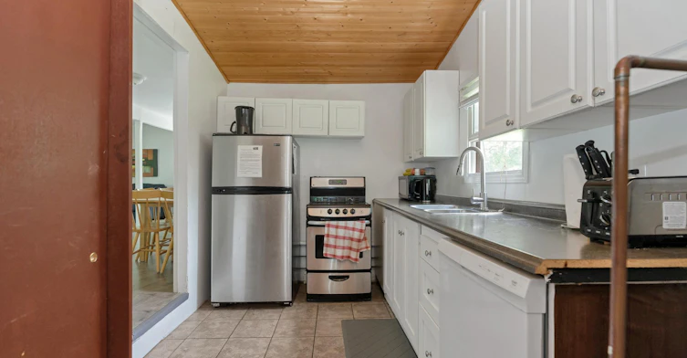 33 Grove Street, Tay, ON, L0K 1R0 - 25