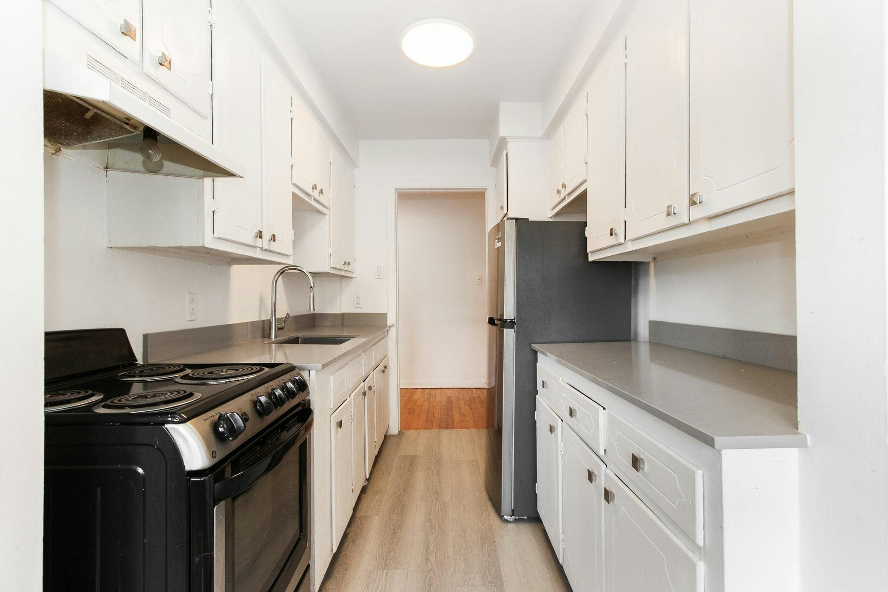 112-1005 Rielle Rue, Montréal, QC, H4G 2T2 - 4
