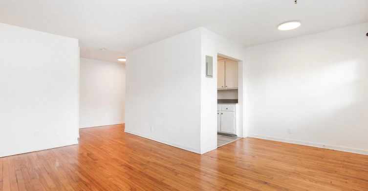 112-1005 Rielle Rue, Montréal, QC, H4G 2T2 - 5
