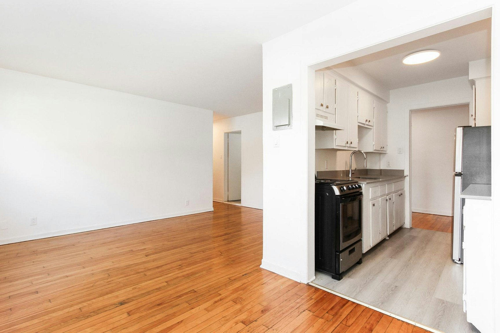 112-1005 Rielle Rue, Montréal, QC, H4G 2T2 - 2
