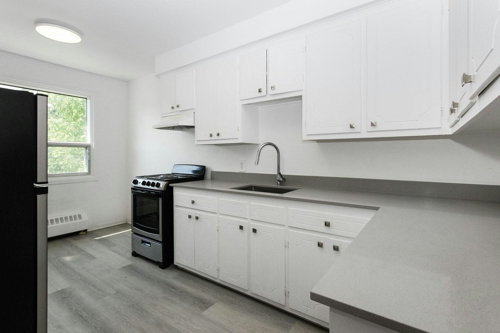 201-1005 Rielle Rue, Montréal, QC, H4G 2T2