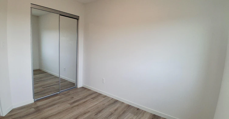 32 Jensen Gate, St. Albert, AB, T8N 7Y5 - 8