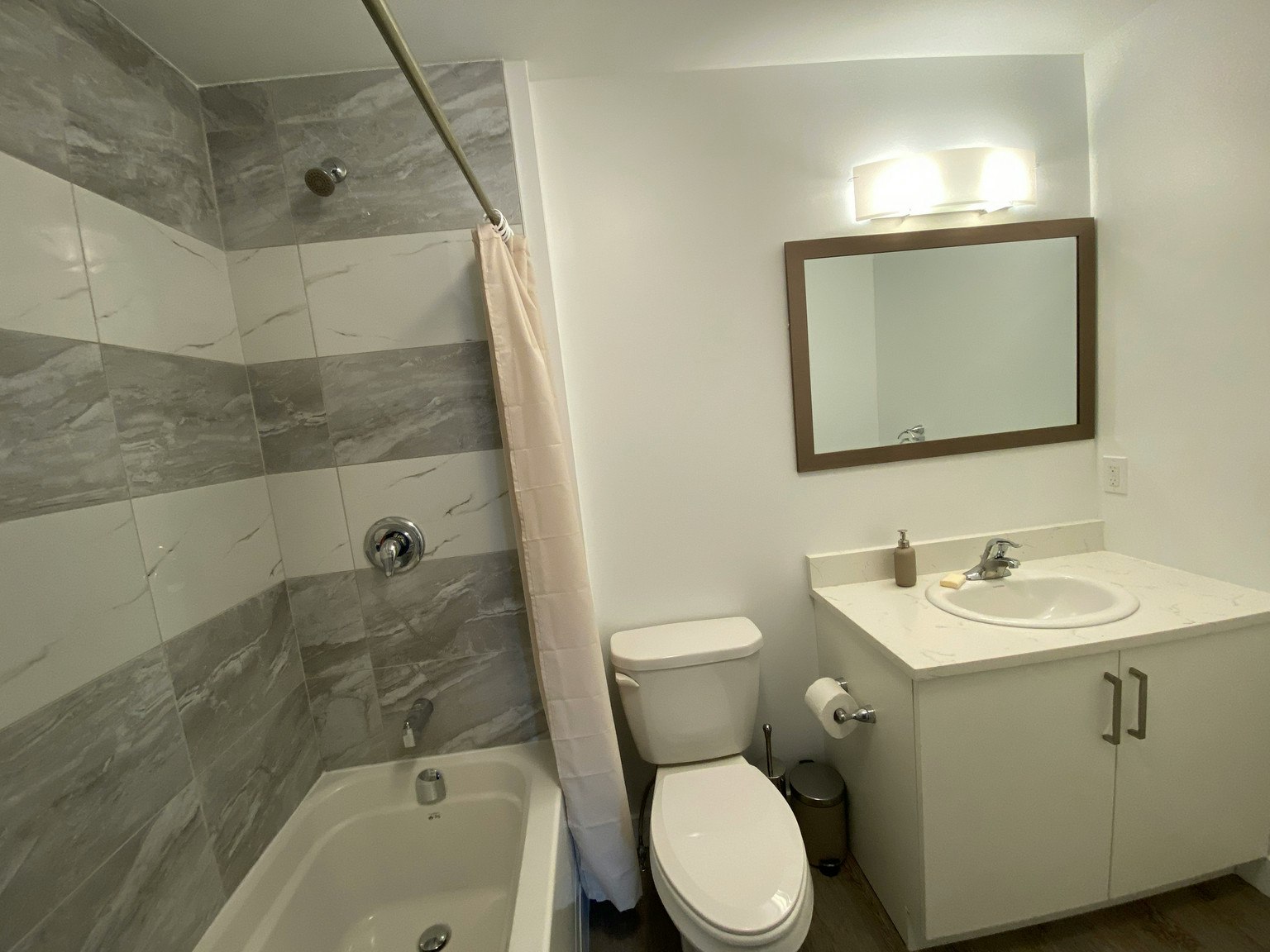 C-1018 Maitland Avenue Centre, Ottawa, ON, K2C 2B6 - 6