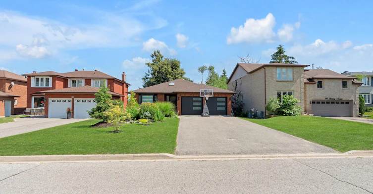 145 Shirley Avenue, Barrie, ON, L4N 6E6 - 2