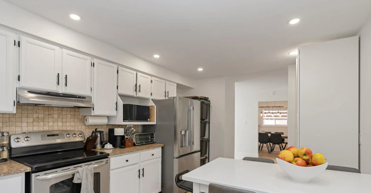 145 Shirley Avenue, Barrie, ON, L4N 6E6 - 11