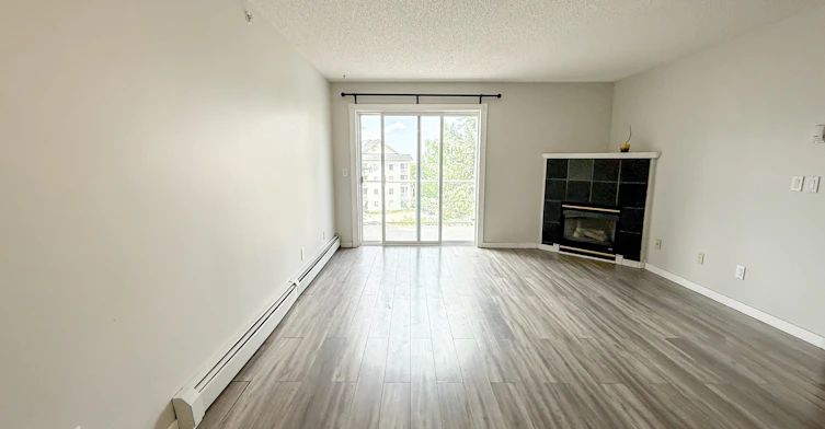 4000 Somervale Court Southwest, Calgary, AB, T2Y 4J3 - 8