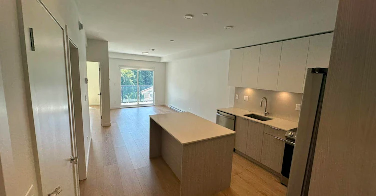 13968 Laurel Drive, Surrey, BC, V3T 1A8