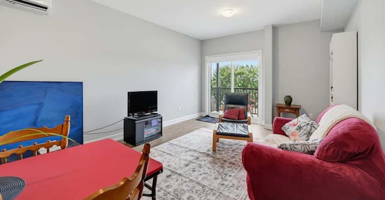 302-2380 Cleroux Crescent, Ottawa, ON, K1W 1A2 - 5