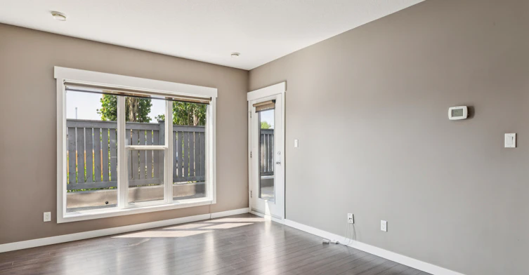10518 113 Street, Edmonton, AB, T5H 0C6 - 5