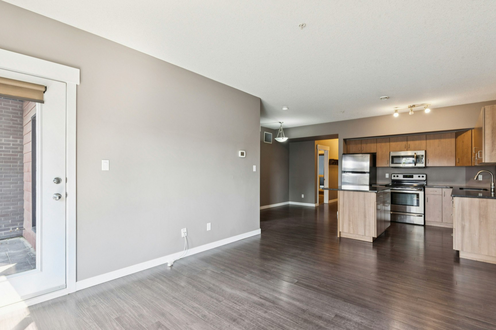 10518 113 Street, Edmonton, AB, T5H 0C6 - 6