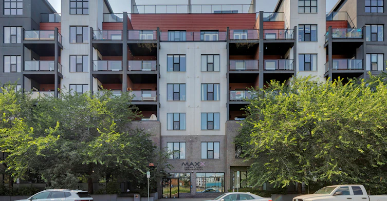 10518 113 Street, Edmonton, AB, T5H 0C6