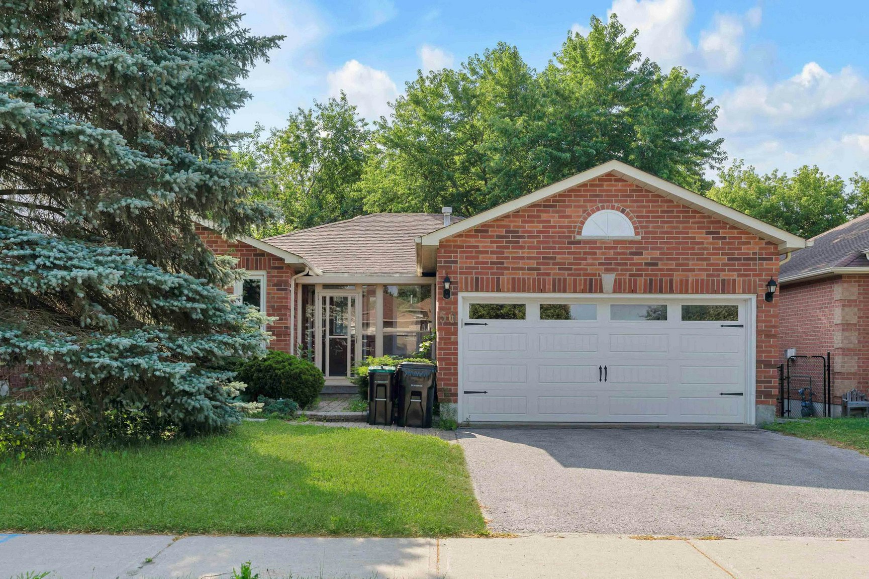 50 Chalmers Drive, Barrie, ON, L4N 8A4 - 2