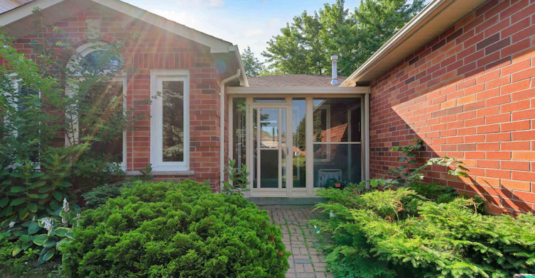 50 Chalmers Drive, Barrie, ON, L4N 8A4