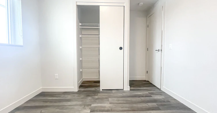 1107 Gladstone Road Northwest, Calgary, AB, T2M 3T1 - 10