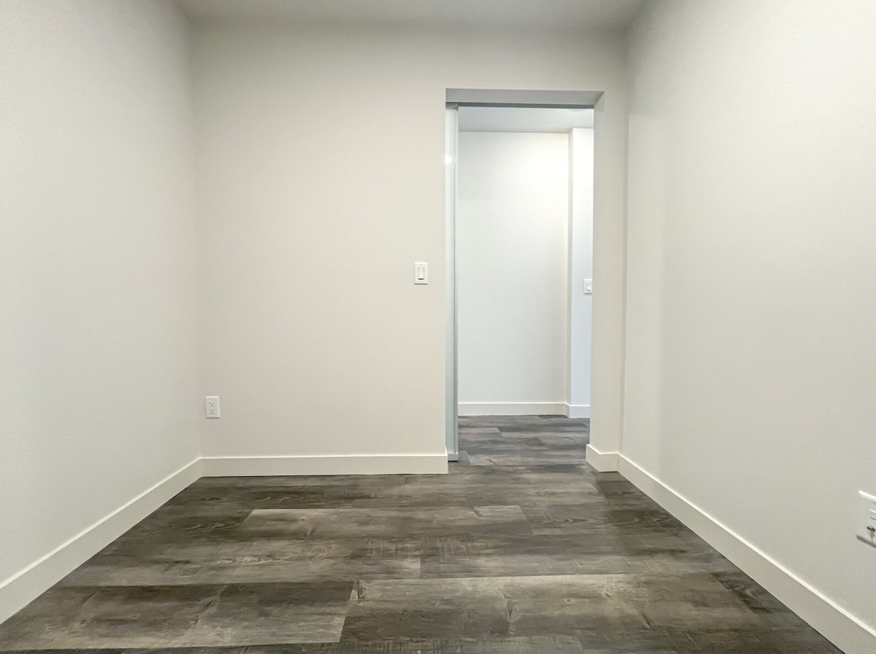 1107 Gladstone Road Northwest, Calgary, AB, T2M 3T1 - 8
