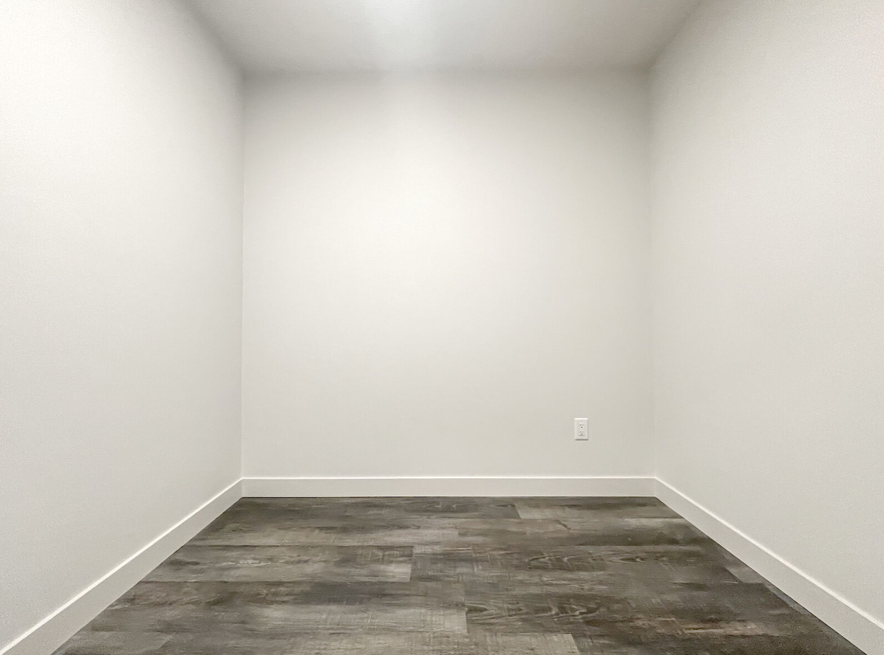 1107 Gladstone Road Northwest, Calgary, AB, T2M 3T1 - 7