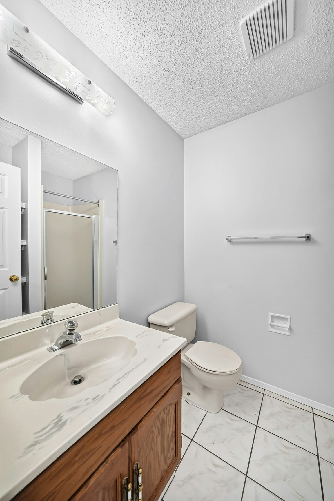 9843 188 Street Nw, Edmonton, AB, T5T 4H3 - 51