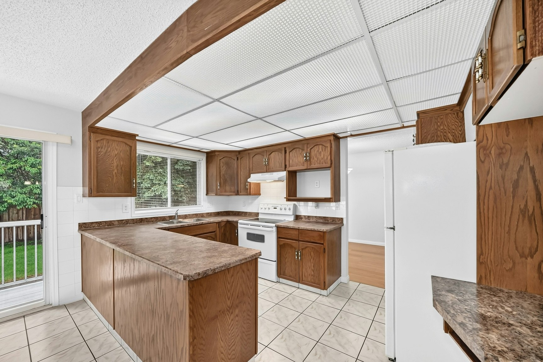 9843 188 Street Nw, Edmonton, AB, T5T 4H3 - 10