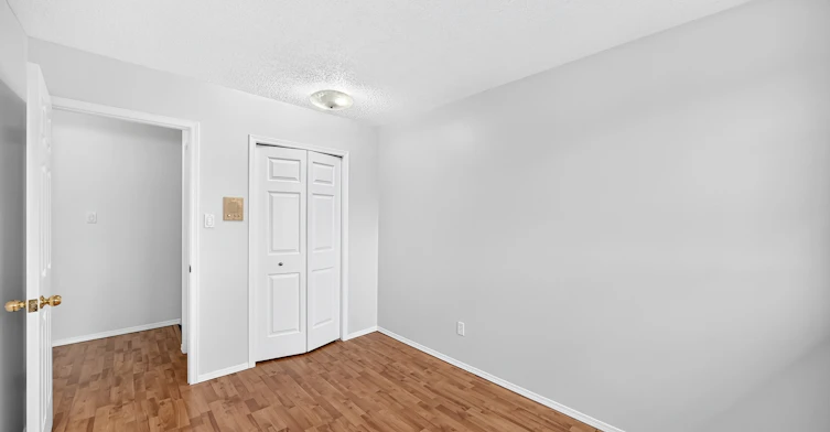 9843 188 Street Nw, Edmonton, AB, T5T 4H3 - 49