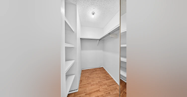 9843 188 Street Nw, Edmonton, AB, T5T 4H3 - 53