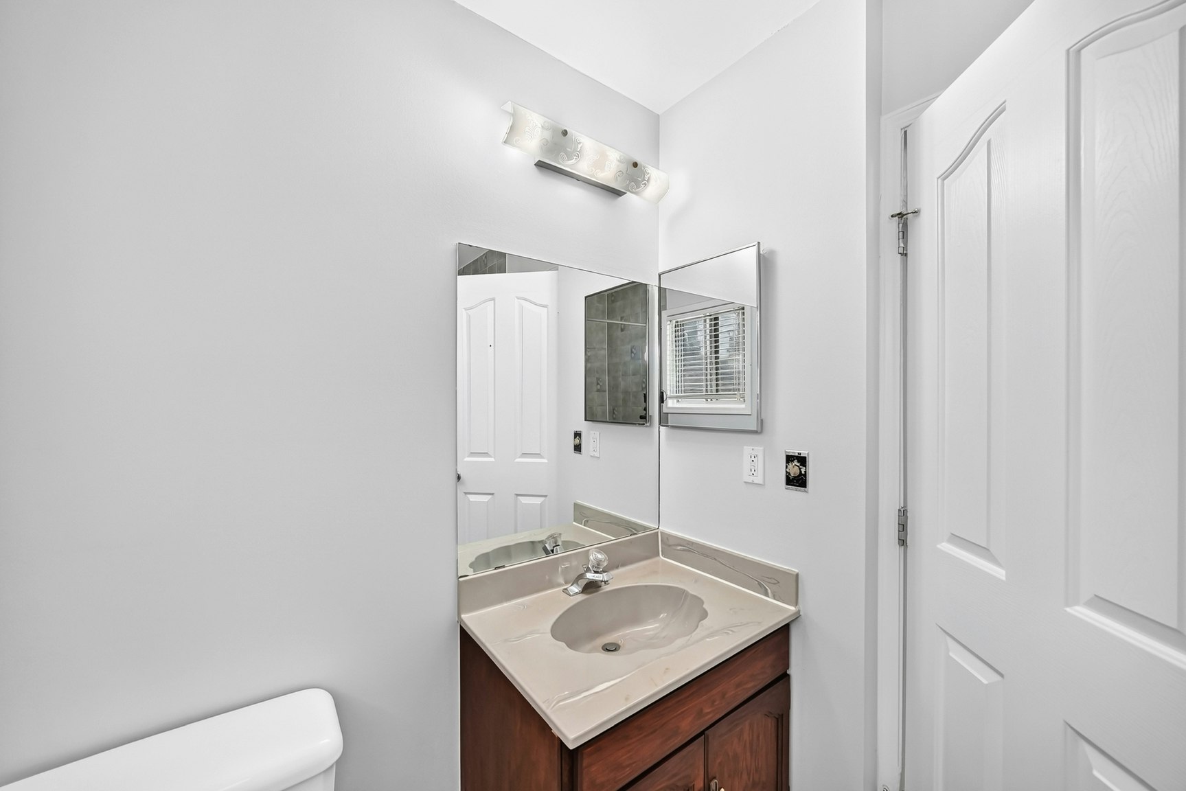 9843 188 Street Nw, Edmonton, AB, T5T 4H3 - 62