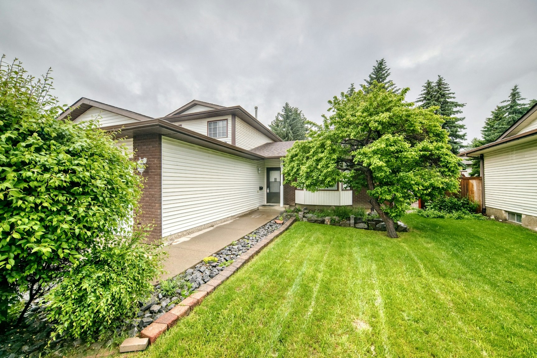 9843 188 Street Nw, Edmonton, AB, T5T 4H3 - 71