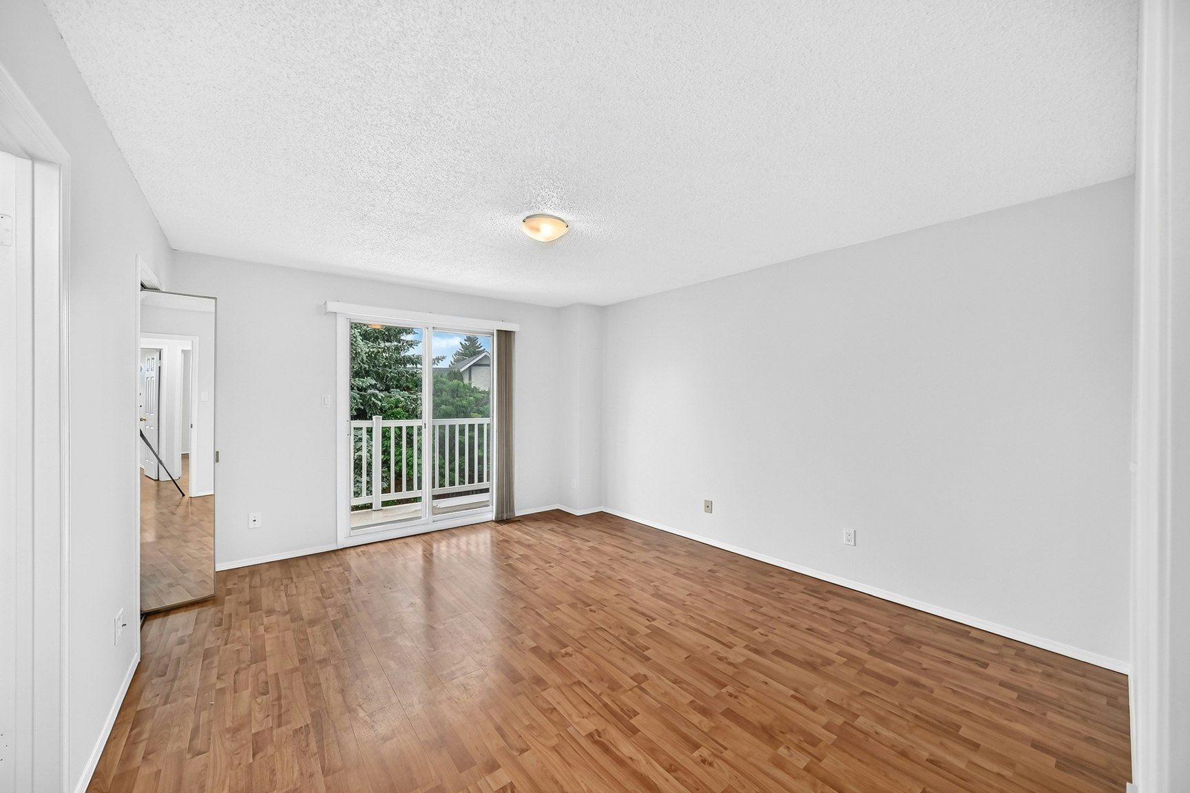 9843 188 Street Nw, Edmonton, AB, T5T 4H3 - 41