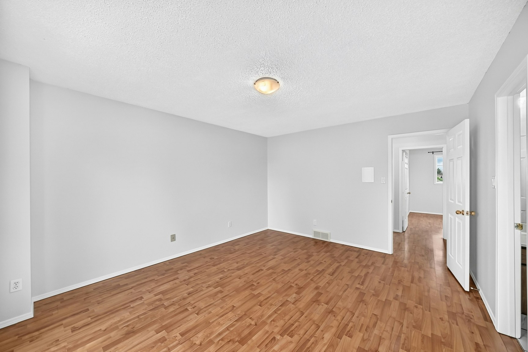 9843 188 Street Nw, Edmonton, AB, T5T 4H3 - 45