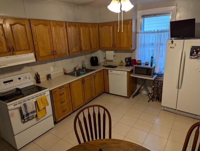 1-82 Poplar Street, Ottawa, ON, K1R 6V4 - 4