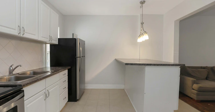 75 High Street, Barrie, ON, L4N 1W5 - 7