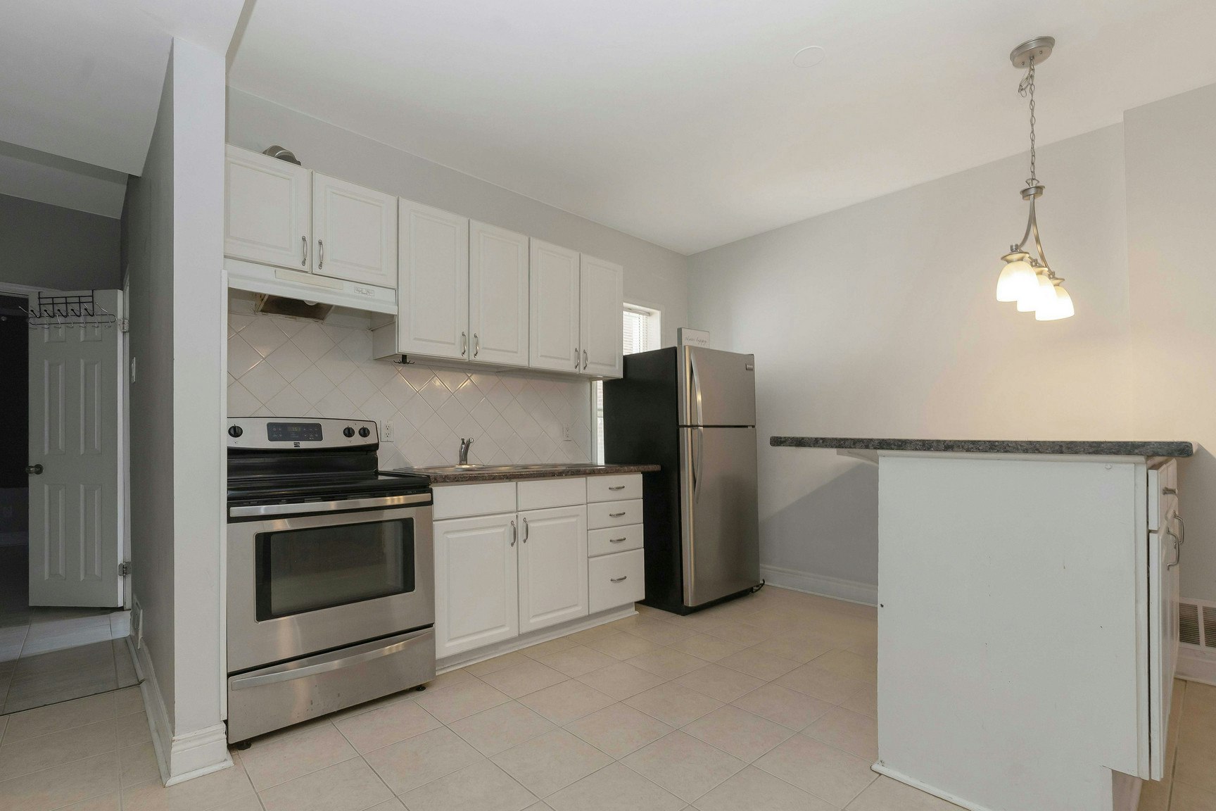 75 High Street, Barrie, ON, L4N 1W5 - 9