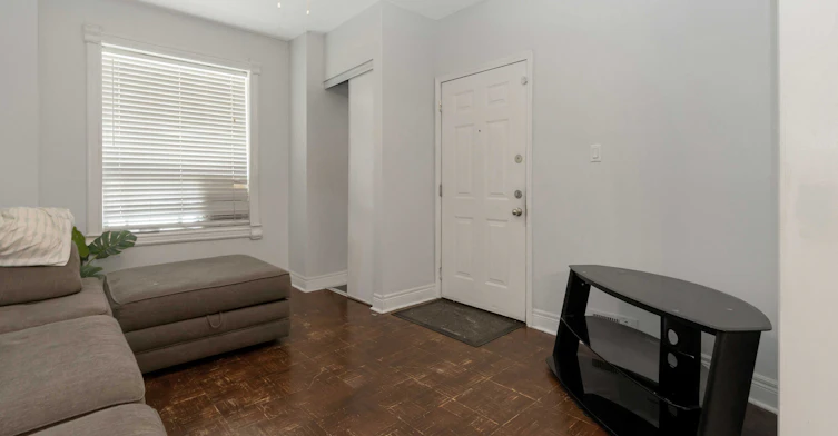 75 High Street, Barrie, ON, L4N 1W5 - 2