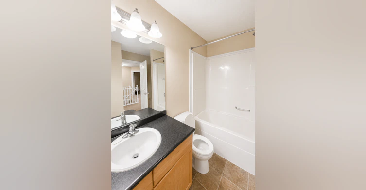 7550 Speaker Way Northwest, Edmonton, AB, T6R 0P1 - 28