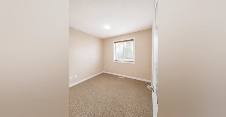 7550 Speaker Way Northwest, Edmonton, AB, T6R 0P1 - 10