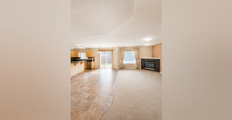 7550 Speaker Way Northwest, Edmonton, AB, T6R 0P1 - 7