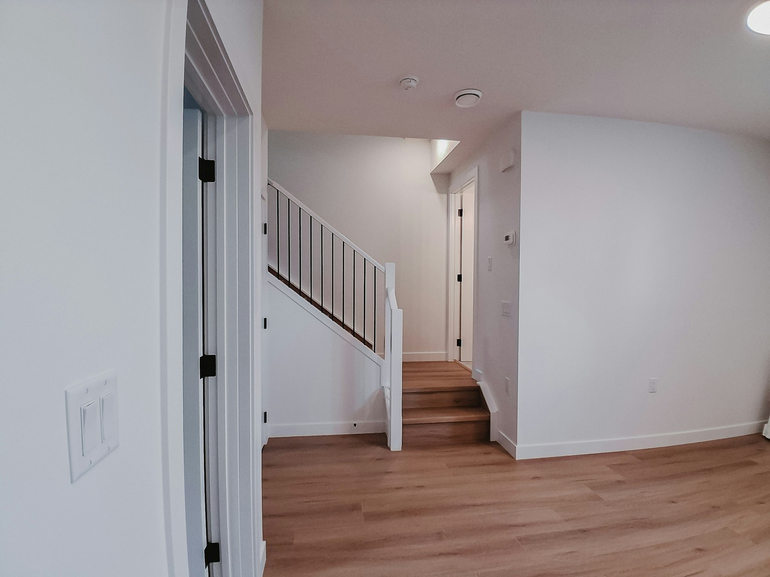101R-2539 Morley Trail Northwest, Calgary, AB, T2M 4G6 - 7