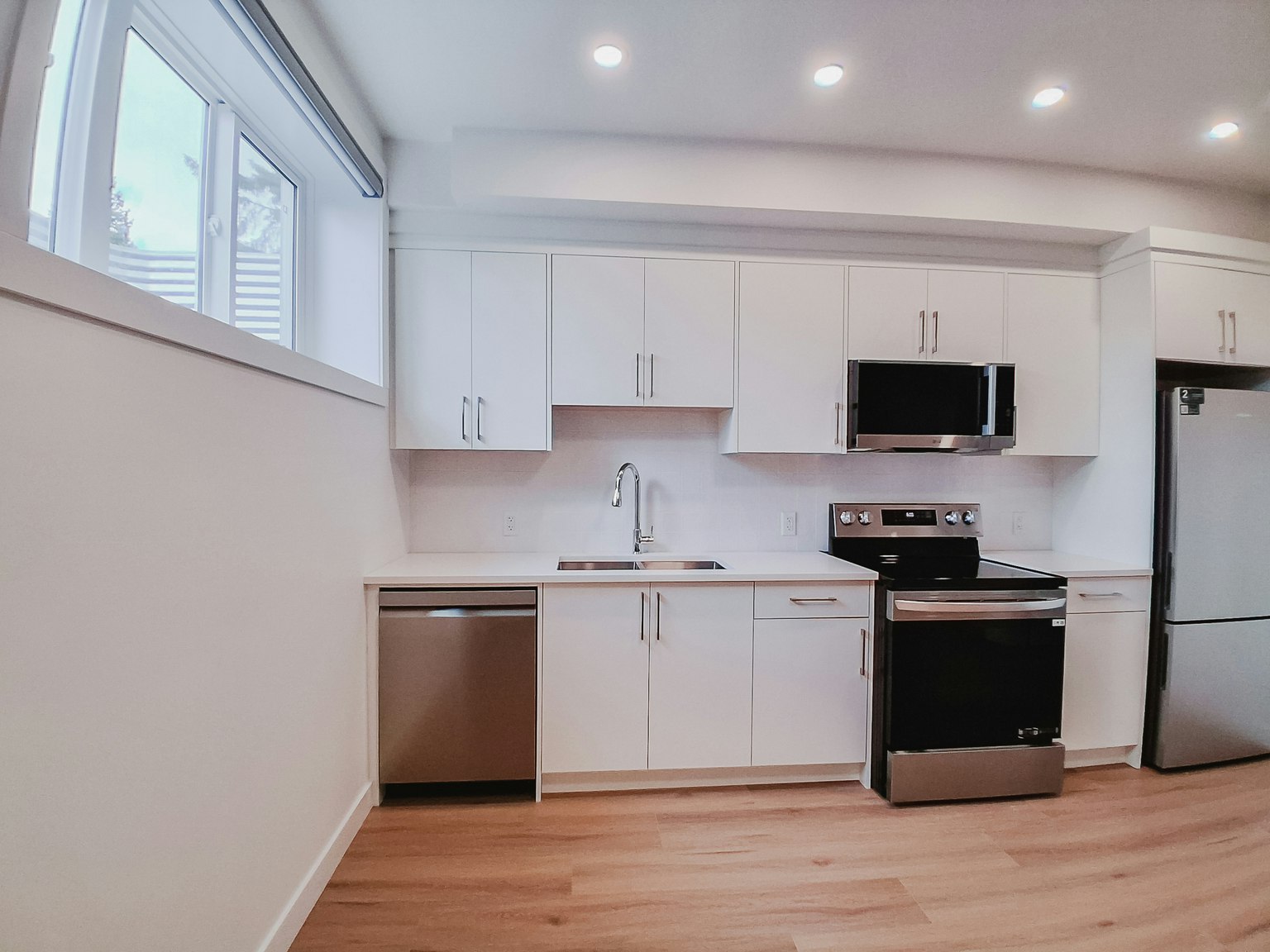 101R-2539 Morley Trail Northwest, Calgary, AB, T2M 4G6 - 5
