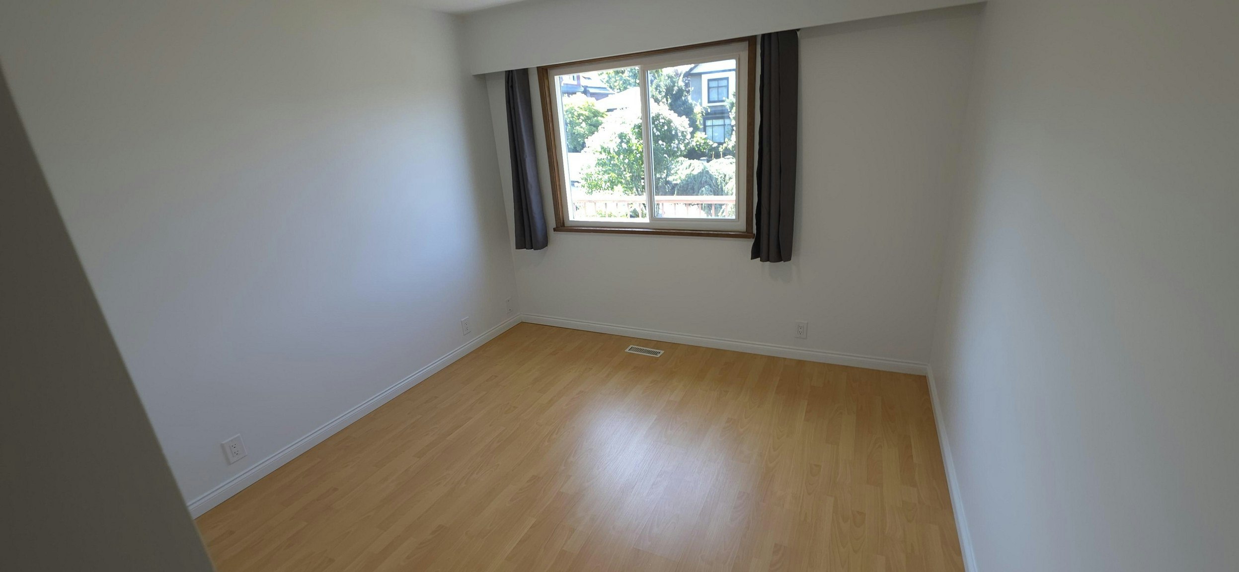 3551 Oxford Street, Vancouver, BC, V5K 1P2 - 12