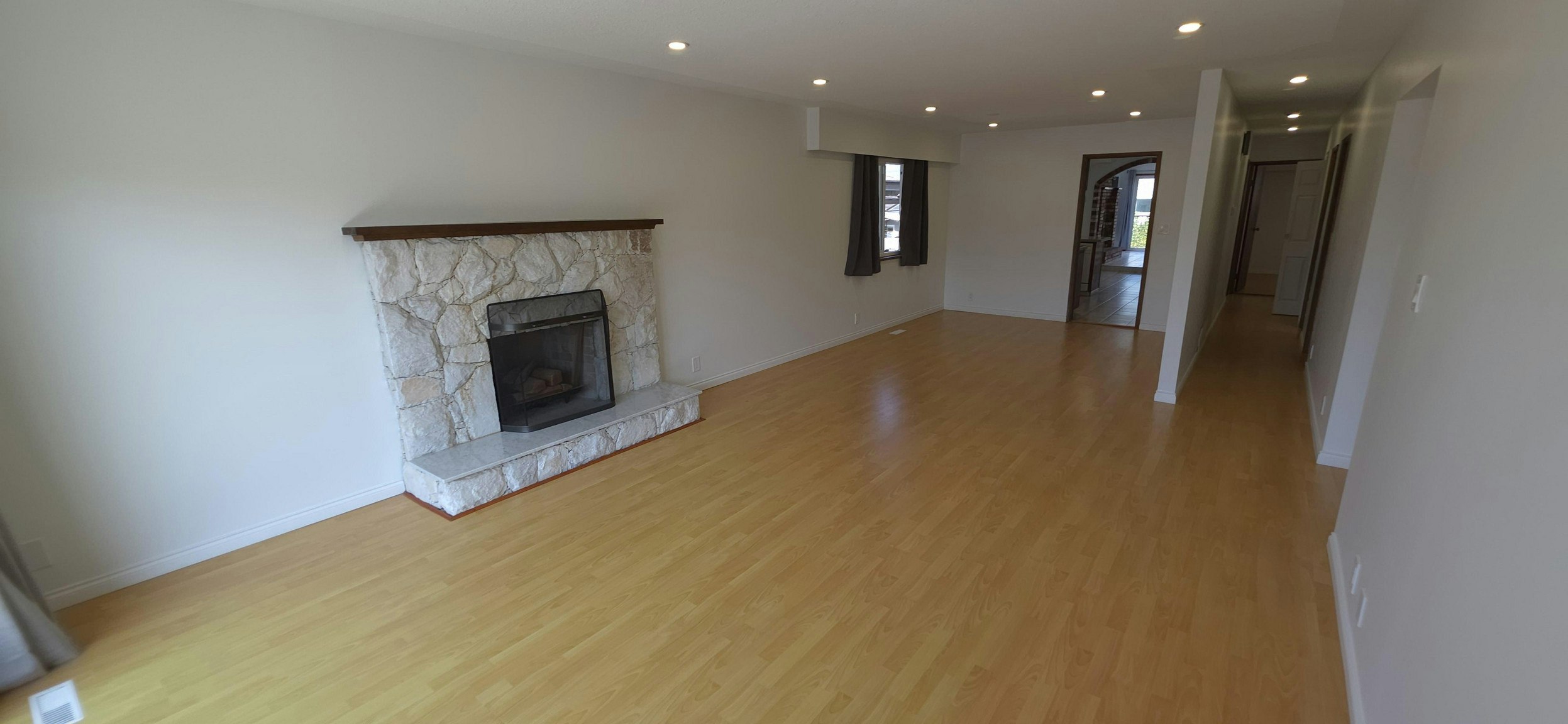 3551 Oxford Street, Vancouver, BC, V5K 1P2 - 2