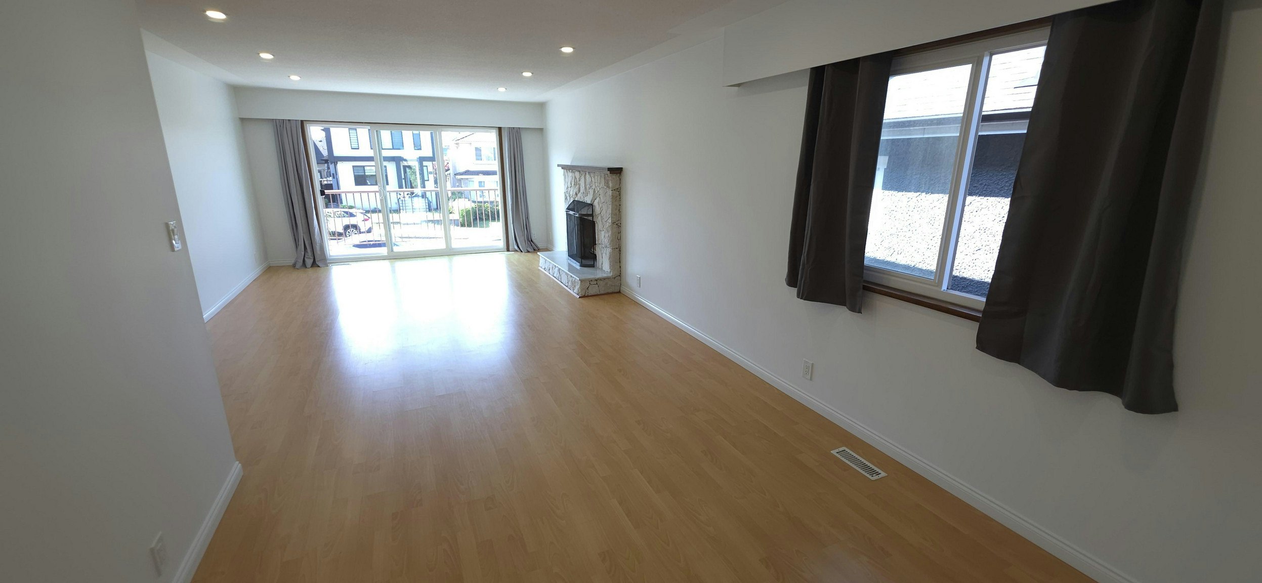 3551 Oxford Street, Vancouver, BC, V5K 1P2