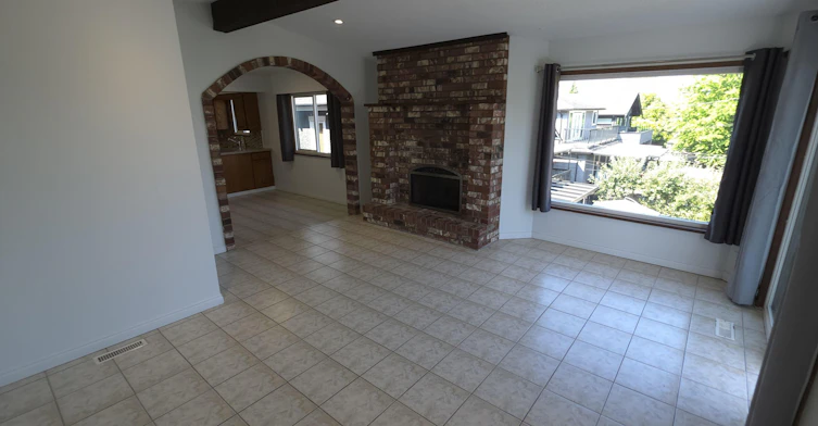 3551 Oxford Street, Vancouver, BC, V5K 1P2 - 6