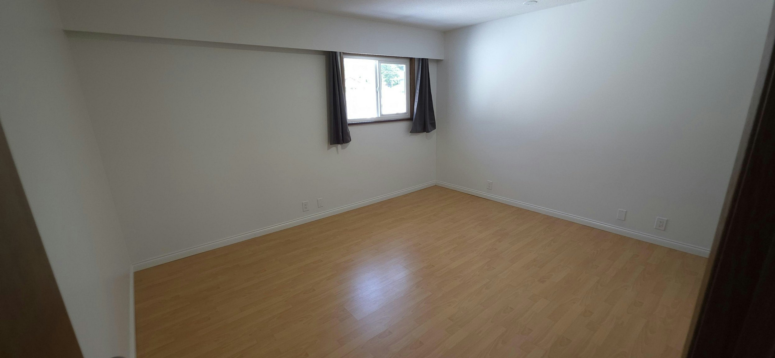 3551 Oxford Street, Vancouver, BC, V5K 1P2 - 9