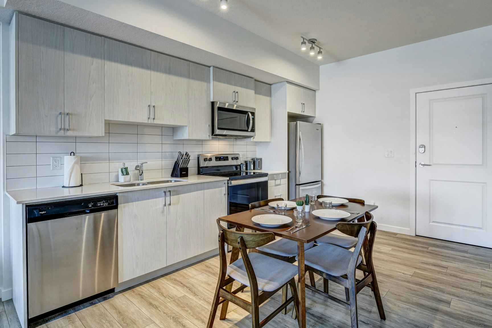 3727 Sage Hill Drive Northwest, Calgary, AB, T3R 1T7 - 2