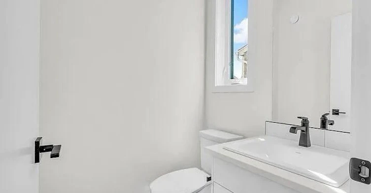 2-15954 106 Avenue Northwest, Edmonton, AB, T5P 0W7 - 15