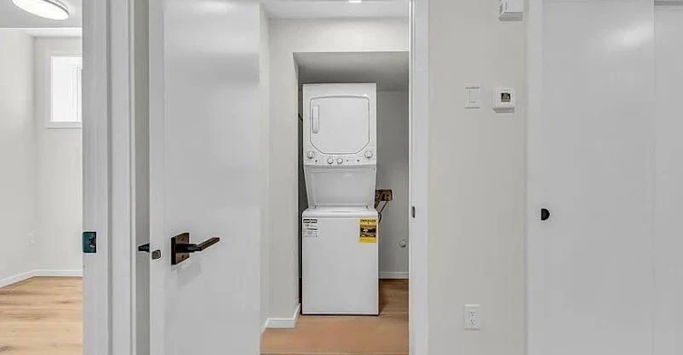 2-15954 106 Avenue Northwest, Edmonton, AB, T5P 0W7 - 41