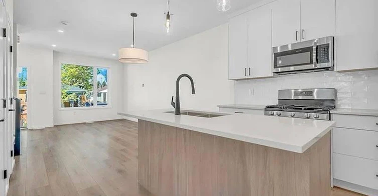 2-15954 106 Avenue Northwest, Edmonton, AB, T5P 0W7 - 6