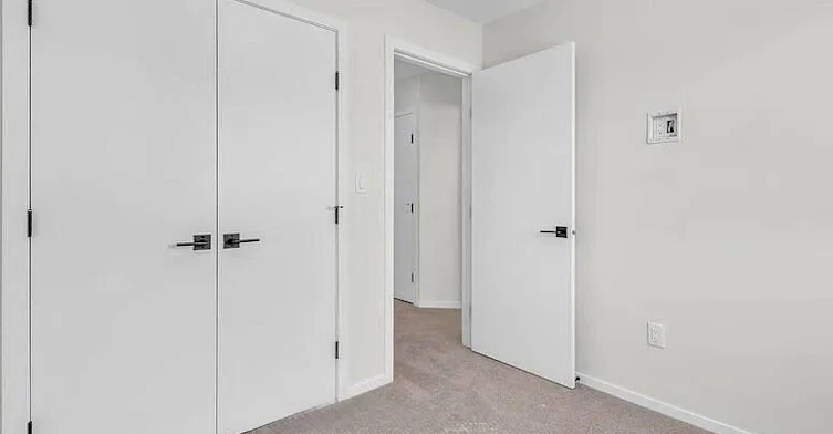 2-15954 106 Avenue Northwest, Edmonton, AB, T5P 0W7 - 9